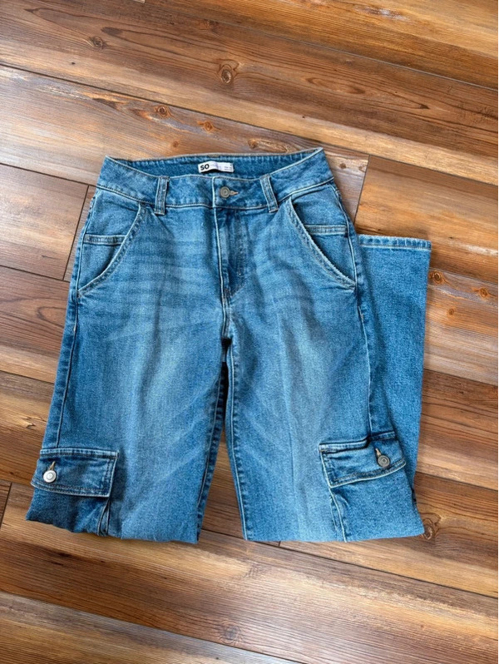 SO wide leg cargo jeans size 5